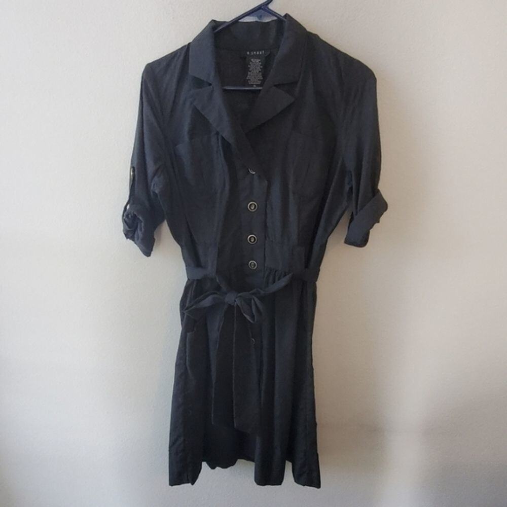 Animal‎ print belted button up dress size 10
